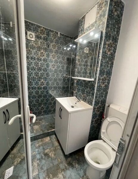 Regim Hotelier Titan Piata Minis Sector 3