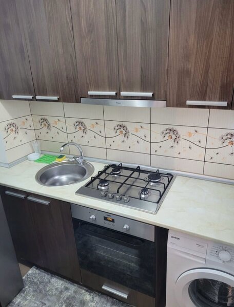 Regim Hotelier Titan Piata Minis Sector 3